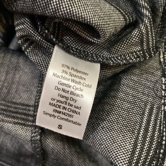 LuLaRoe Geometric Black & White Minimalist And Modern Dress - Picture 10 of 14